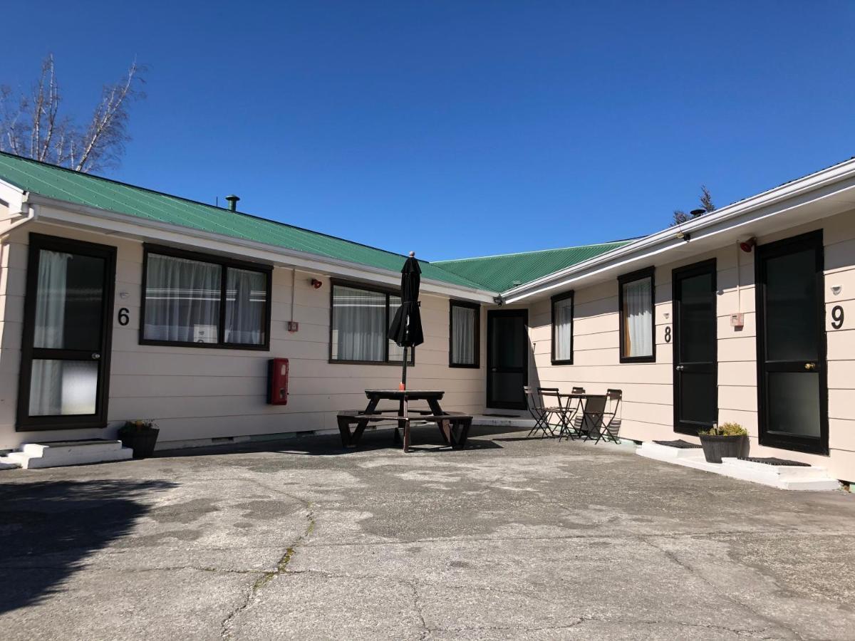 Motel Forest Peak