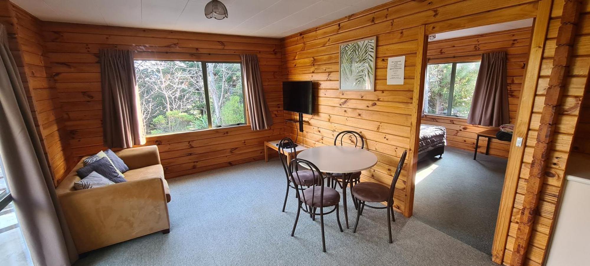 Forest Peak Motel 3*